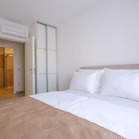 Mb Luxury Apartments Задар Екстер'єр фото
